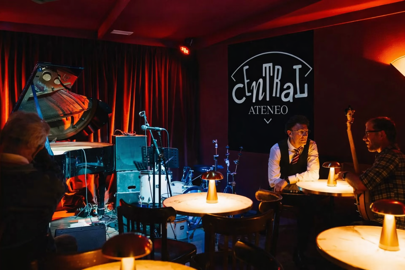 Café Central Ateneo